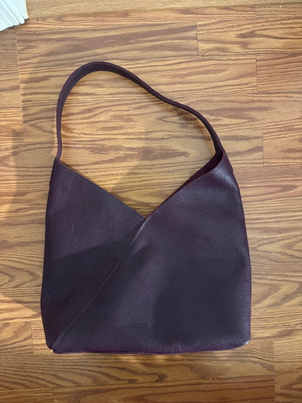Portland Leather Goods Large Naomi Plum Crossbody Shoulder Bag - Picture 5 of 5